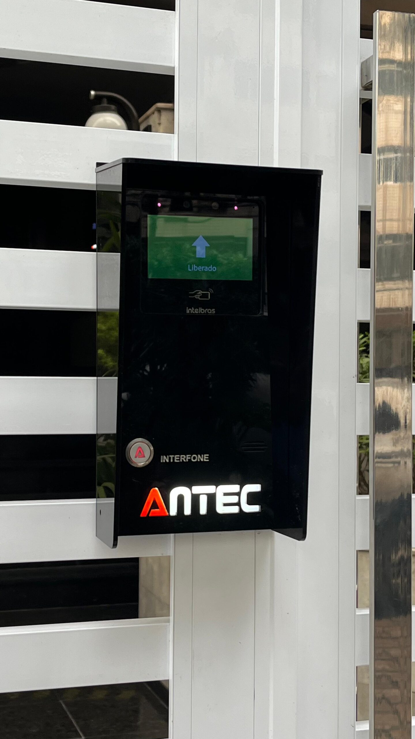 Conheça a Antec Sistemas: Excelência em Segurança Eletrônica